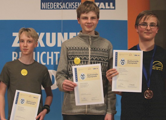 Mathe-Olympiade: Arvid, Achim und Marton top!