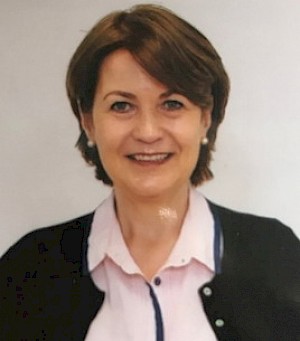 Karin Warnecke-Kharazipour