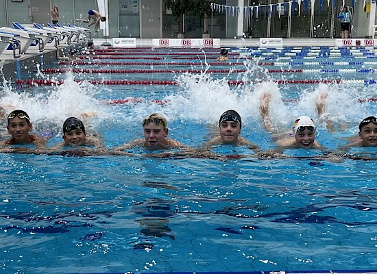 U14-Schwimmer in Berlin